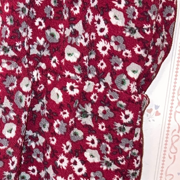 Floral romper from Shein! Size large - Picture 2 of 4